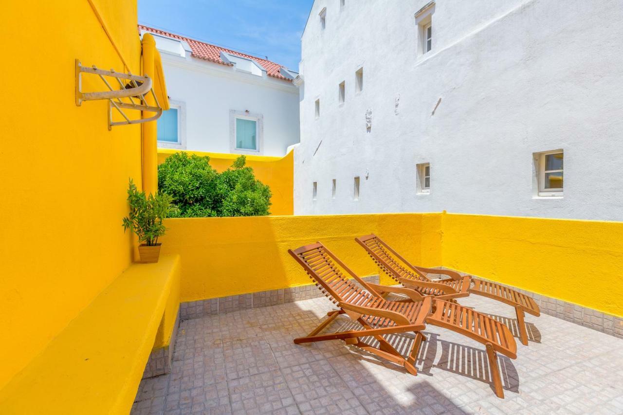 Appartement Alfama, Bright And Spacious With Private Terrace, By Timecooler