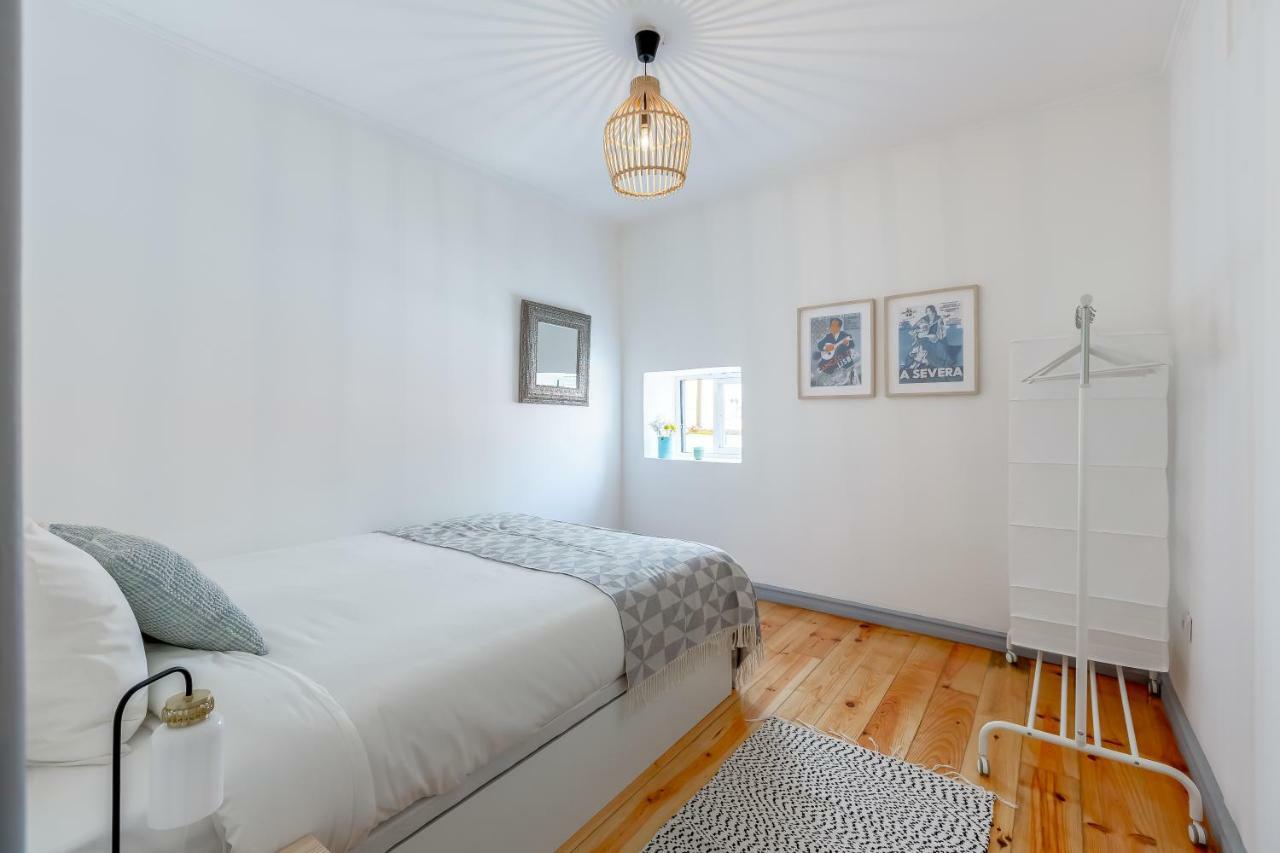 Appartement Alfama, Bright And Spacious With Private Terrace, By Timecooler *