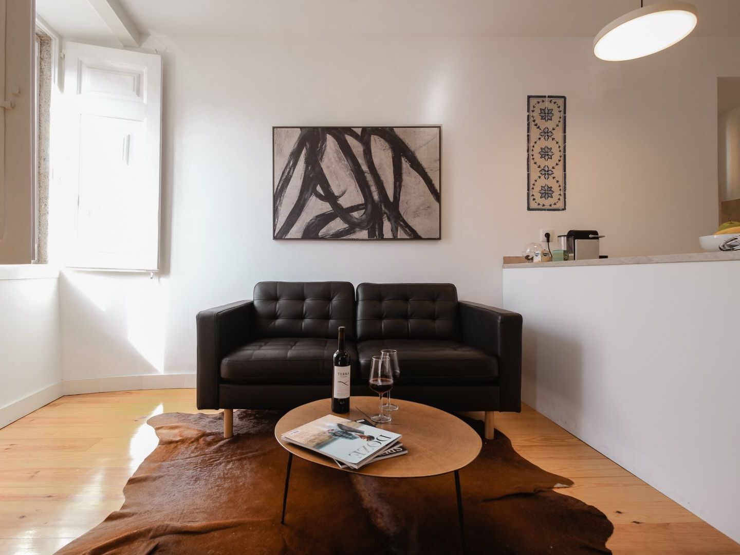 Joivy Elegant 2br Nearby Tram 28e Stop - Portas Sol *