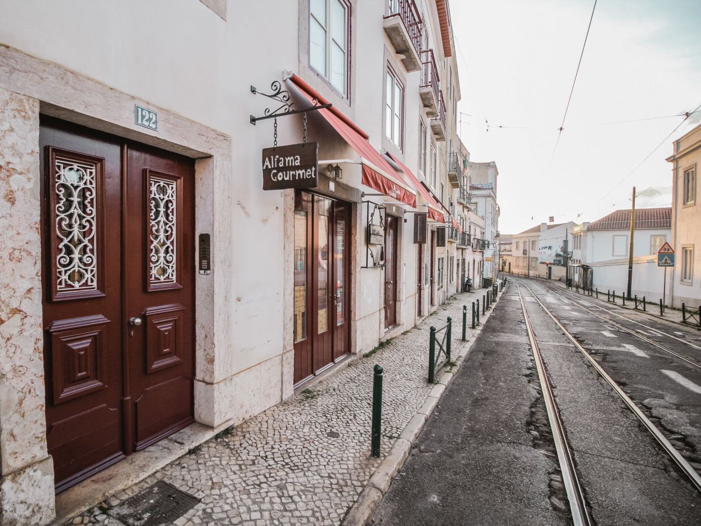 Joivy Elegant 2br Nearby Tram 28e Stop - Portas Sol
