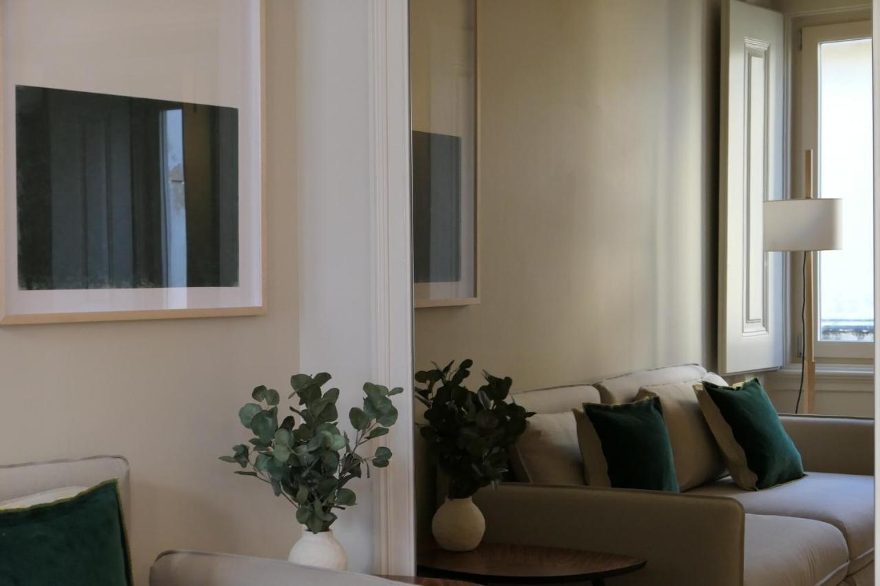 Casas Na Portuguesa - Bica Chiado *