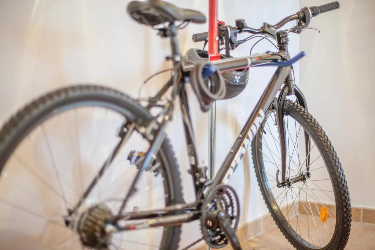 Alfama Charming With 2 Free Bikes By Timecooler Lisboa