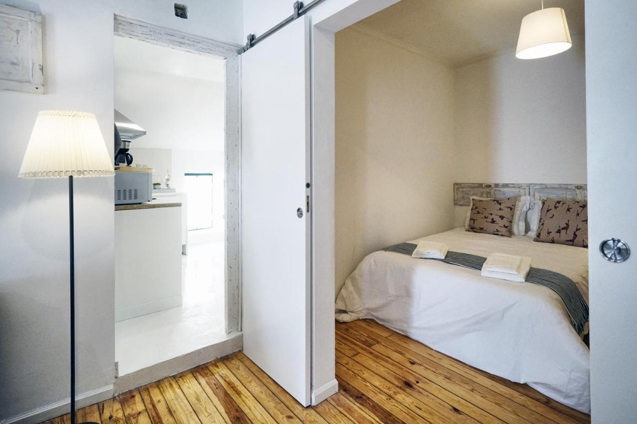 Alfama Historical 3 Bedroom Duplex *
