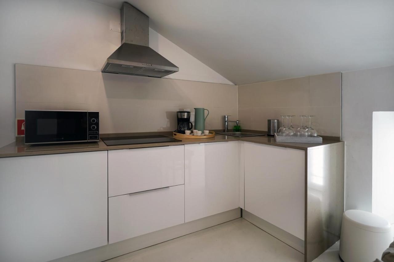 Alfama Historical 3 Bedroom Duplex * Lisboa