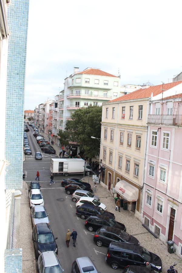 Rocha - Sunny&cousy 2 Bedrooms In Campo De Ourique *