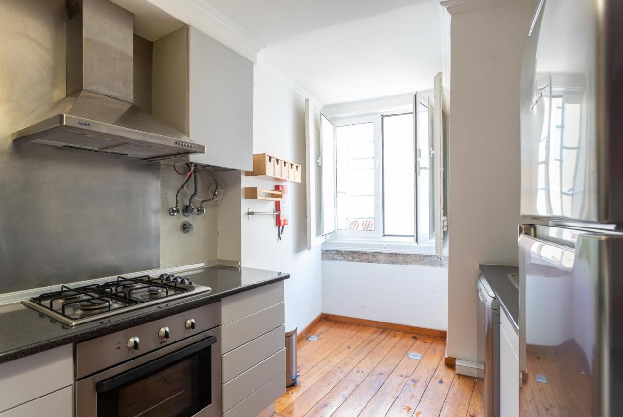Flh Se Appartement Lissabon