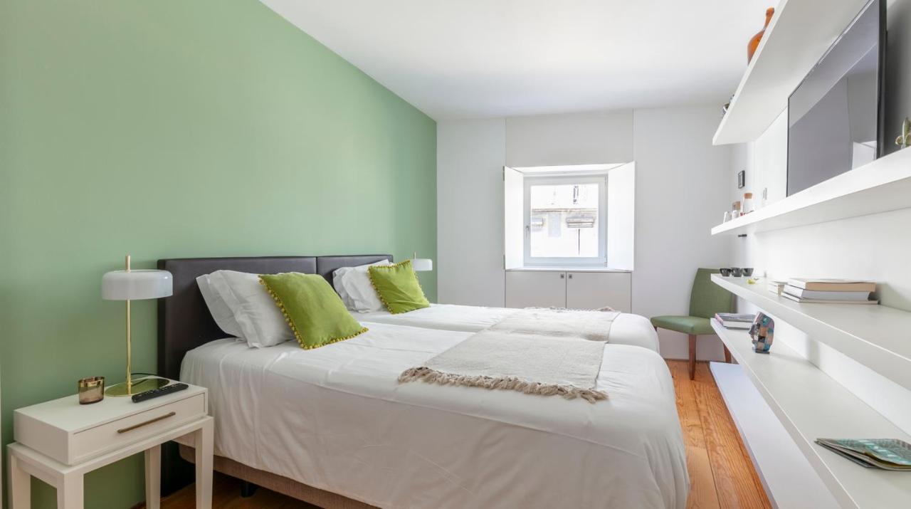 Altido Stylish 5br With Big Terrace In Principe Real Gasthof