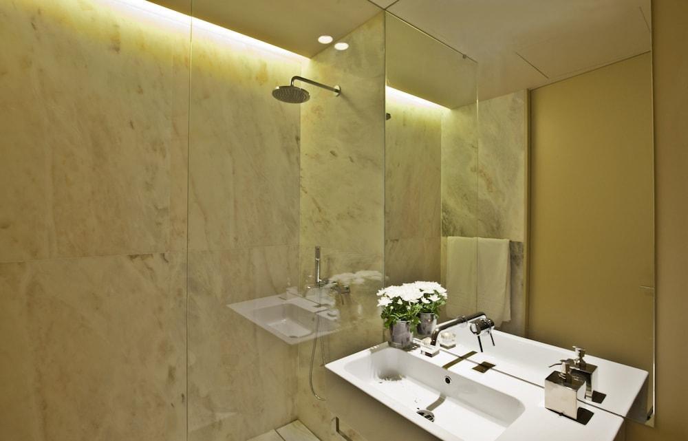 Five Stars 8 Building Appartement