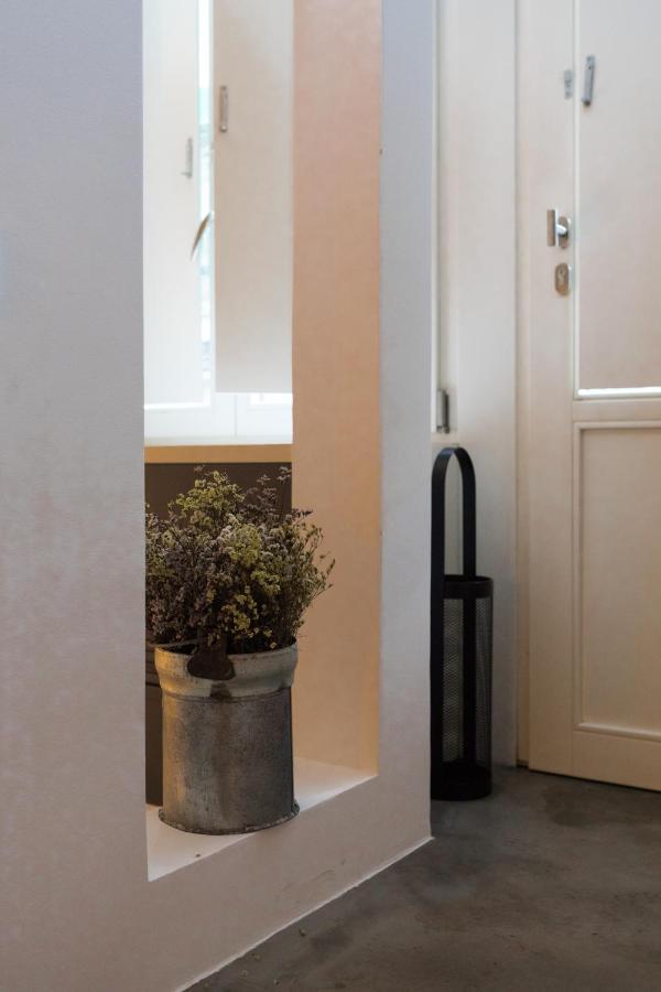 Stylish Tailor Made Flat Apartment *