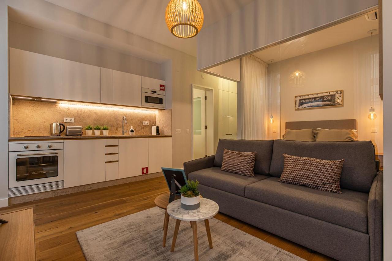 Upscale & Trendy Flat In The Center Lissabon