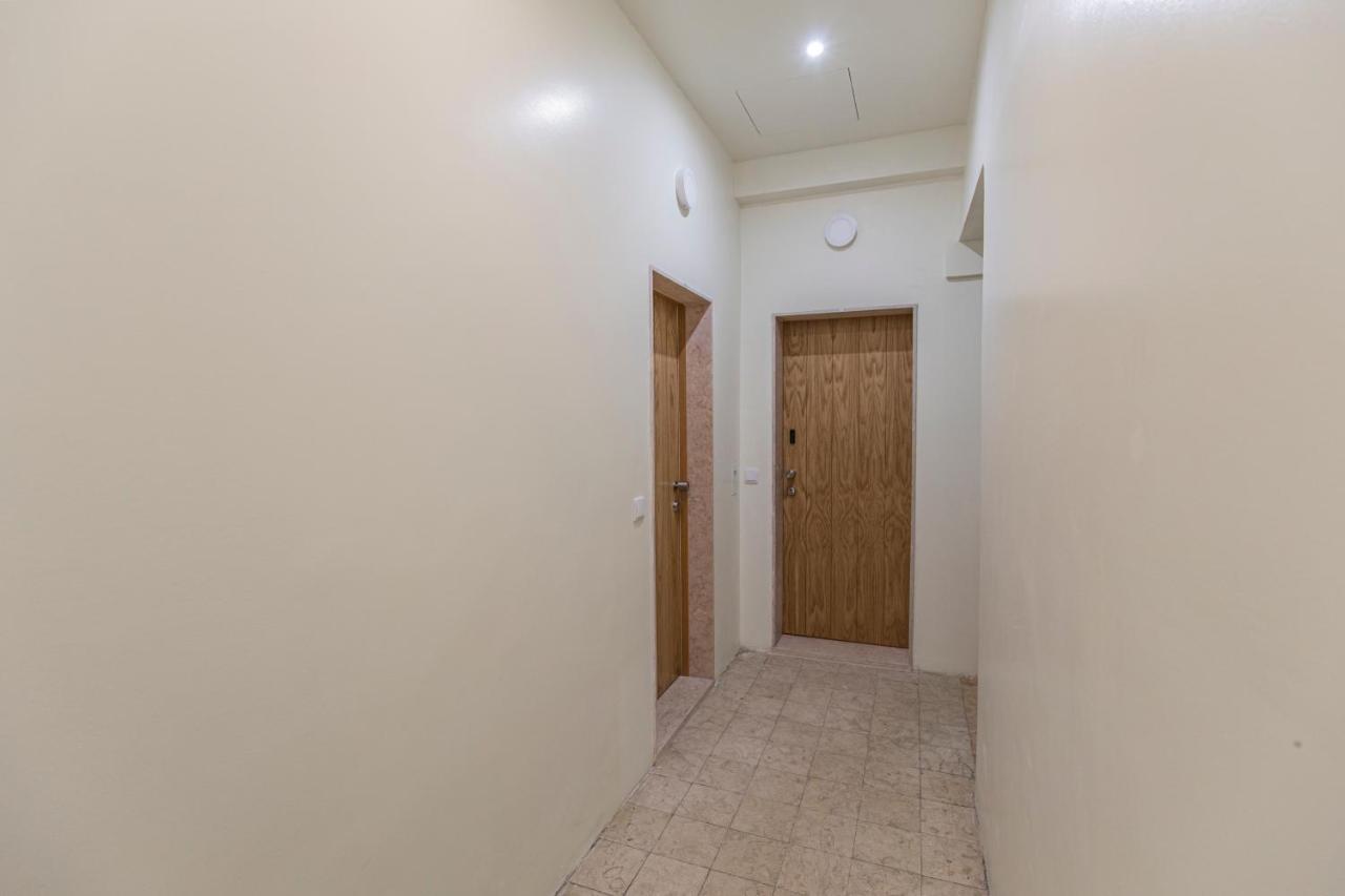 Apartment Upscale & Trendy Flat In The Center *