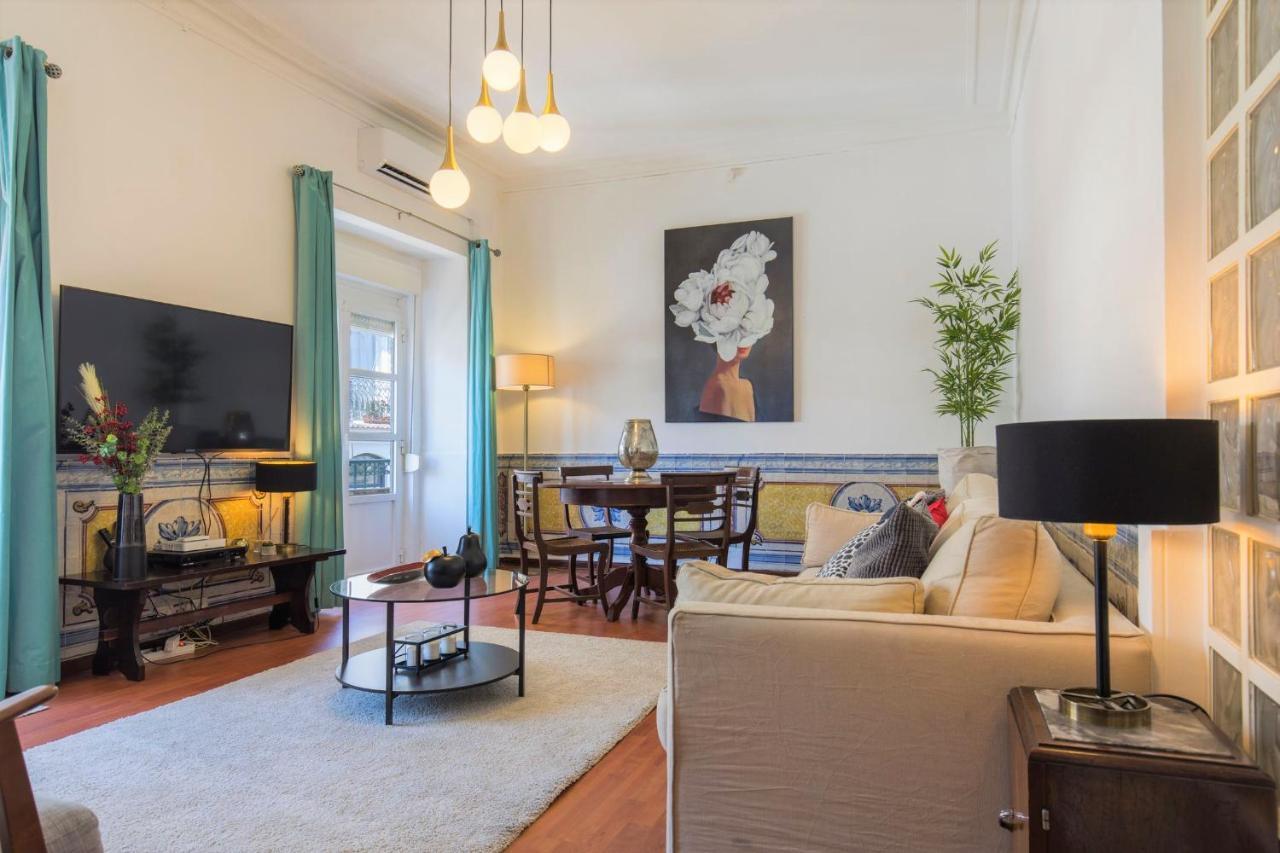 Appartement Charming Chiado 2bedr W/balcony And View Lisboa