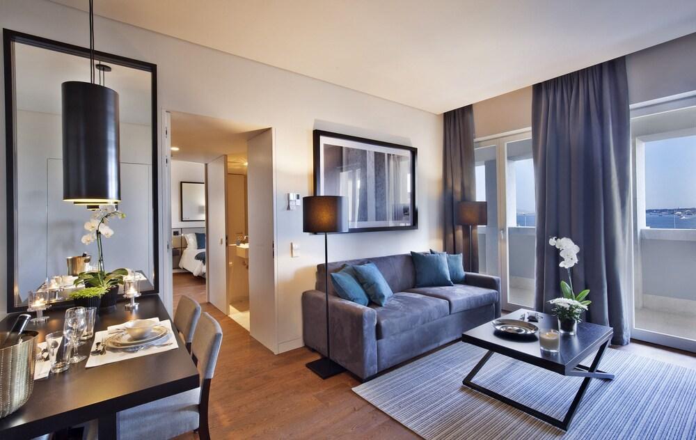 Five Stars 8 Building Appartement
