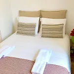 32 3 - Lisbon City Life Private Apartment, Bairro Alto