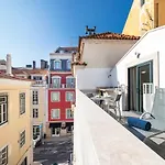 Perfect 1 Bed In Chiado With Terrace And Aircon