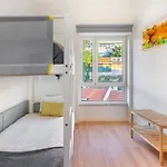 Whome | Anjos Stylish Apartment #10