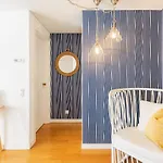 Joivy Chiado Self Check-In 2-Br Flat With Parking