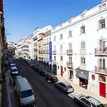 Comfortable And Bright - Lisbon