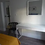 Confortable 1 Bedroom Apt in Avenida de Roma