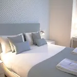 Flh Augusta\'S Arch Design Apartment