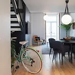 FLH Intendente Elegant Mezzanine with Balcony