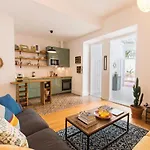 Blue Garden Apartment