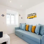 Flh Ajuda Modern Apartment
