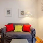 Central Lisbon Flat Near Avenida