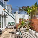 Altido Exclusive Villa With Terrace And Swimming Pool