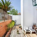 Altido Exclusive Villa With Terrace And Swimming Pool
