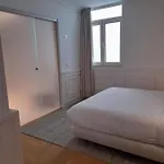 Lisbon, Wifi, AC