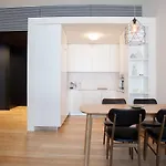 Flh Praca Comercio Wood Design Flat