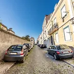 Guestready - Petite Apartment Near Penha Franca