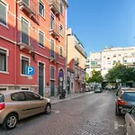 Whome Premium Family Apartment W/ Lift, Ac & Barbecue