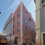 Lovely Bright Duplex - Prime Location