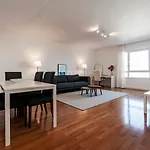 Boutique Apartment - 2 Bedroom - Lisbon City Center