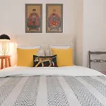 Beautiful And Stylish 5Br In The Heart Of Chiado