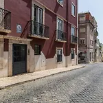 32 -Lovely 2 Bedroom Apt In Principe Real