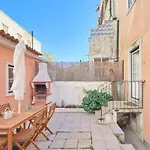 Amazing Terrace And Riverview In Historical Lisbon