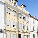 Charming 1 Bedroom Apartment w/ Terrace Near Belém