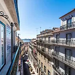Stunning 2Bdr Apartment In Chiado By Lovelystay