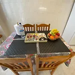 Tomas Surf Shelter Apartment