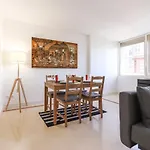 Lisbon Flower 360º - Your Lovely Flat With Pool And Parking