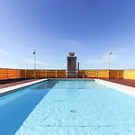 Lisbon Flower 360º - Your Lovely Flat With Pool And Parking