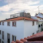 Whome Beco Patacas Perfect Location To Explore Lisbon
