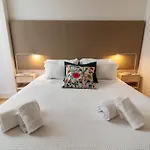 Modern 1Bdr In Downtown Lisbon By Lovelystay