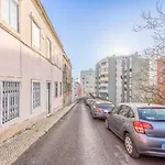 Guestready - Marques Da Silva 17 1E