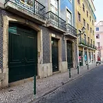 Downtown Delight By Homing