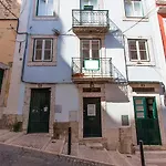 Cosy Chiado By Homing