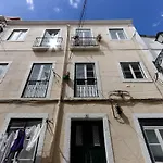 Cosy Liberdade By Homing